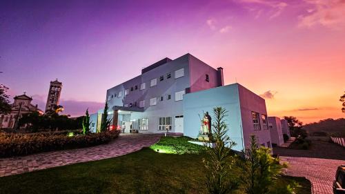 Caxias do Sul Apartment | Exceptional Pousada Bom Pastor: Family-Friendly Retreat