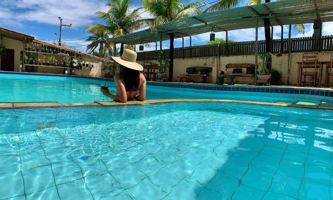 Canoa Quebrada Hotel | Charming Pousada Borboleta: Family-Friendly & Pet Welcoming