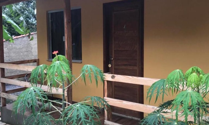 Jardim Umuarama Hotel | Pet-Friendly Retreat at Pousada Bougainville - Rated 10/10