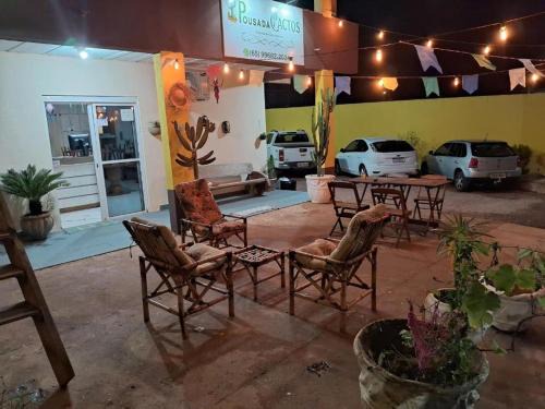 Cuiaba Hotel | Explore Pousada Cactos: Family & Pet-Friendly Retreat