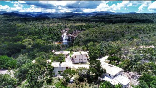 Central - West Region Hotel | Relax at Pousada Cachoeira Poço Encantado with Pool & Breakfast