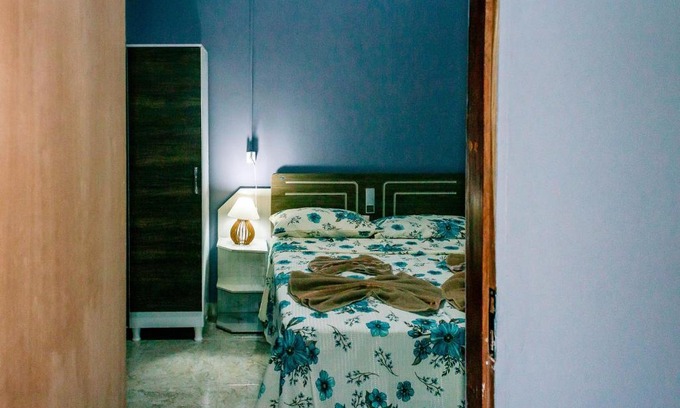 Palmeiras Hotel | Cozy Pousada Cachoeira da Fumaça with Hot Tub & Breakfast