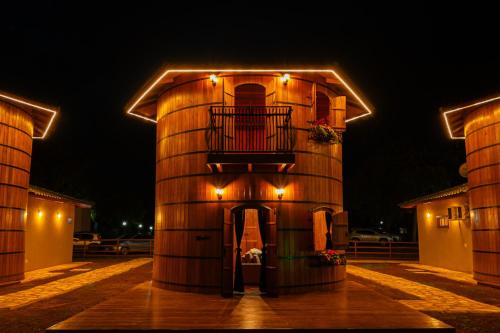 Pirenopolis House | Explore Cachoeira Paraiso: Family-Friendly with Pool Access