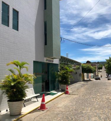 Flores Hotel | Budget-Friendly Pousada Cajá: Kid-Friendly with Breakfast