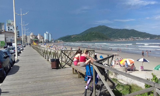 Meia Praia Bed & Breakfast | Cozy Pousada Cama & Café: Pet-Friendly Oceanfront Retreat