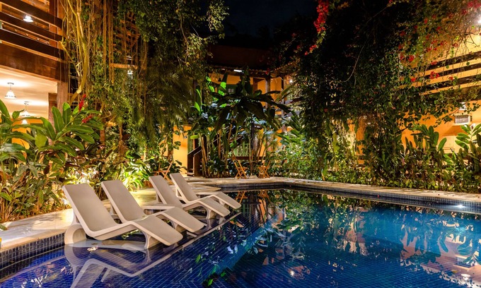 Camburi Hotel | Discover Pousada Camburizinho: Pool, Restaurant & Breakfast