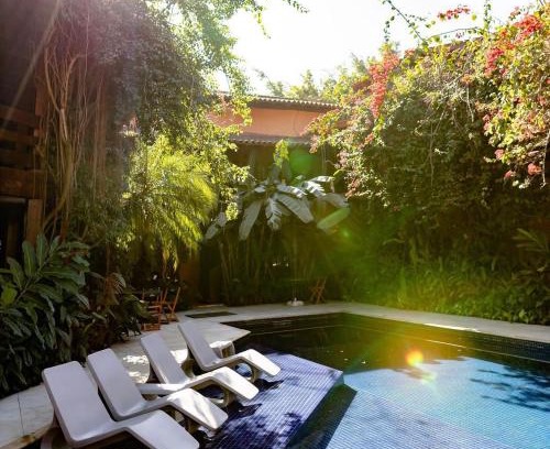 Camburi Hotel | Discover Pousada Camburizinho: Pet-Friendly Oceanfront Retreat