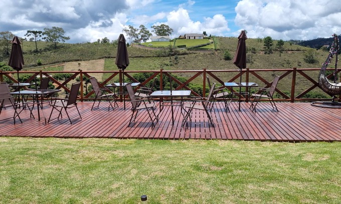 Campos do Jordao Hotel | Relax at Pousada Caminhos da Vila Chantal: Spa & Family Fun