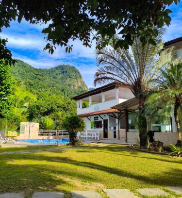 Sertao do Taquari Hotel | Oceanfront Bliss at Pousada Cantinho do Sossego Paraty