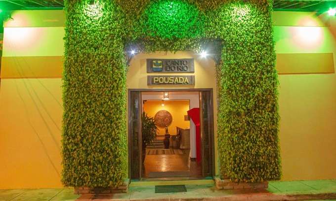 Prado Hotel | Exceptional Pousada Canto do Rio: Pool, Spa & Breakfast