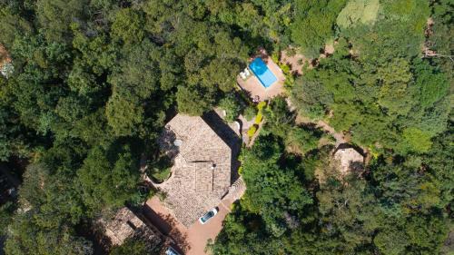 Lencois Hotel | Explore Pousada Canto No Bosque: Rated 9.2 with Pool & Pets