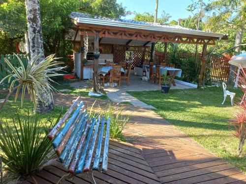 Paranagua Hotel | Pet-Friendly Pousada Cantuá with Oceanfront Views