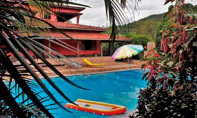 Iporanga Hotel | Discover Pousada Casa de Pedra: Pet-Friendly Retreat