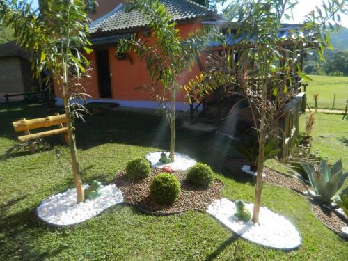 Visconde de Maua Hotel | Relaxing Stay at Pousada Casa Fazenda do Rio with Hot Tub
