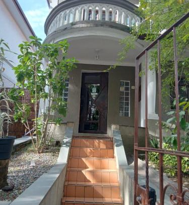 Liberdade House | Pet-Friendly Stay at Pousada Casa Nostra - Rated 9.5/10