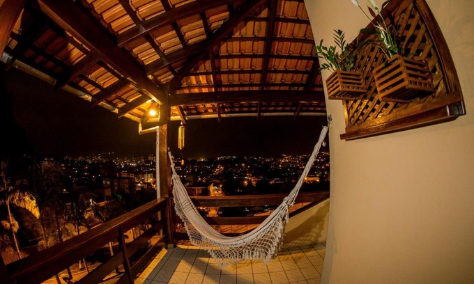 Amizade Hotel | Discover Pousada Casarão: Spa, Restaurant & Family Friendly