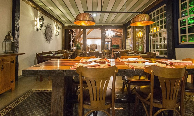 Cachoeira do Campo Hotel | Explore Pousada Chão de Minas: Rated 9.8 with Pool & Dining