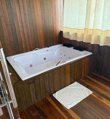 Tiradentes Hotel | Discover Pousada Chafariz das 4 Estações: Oceanfront Retreat