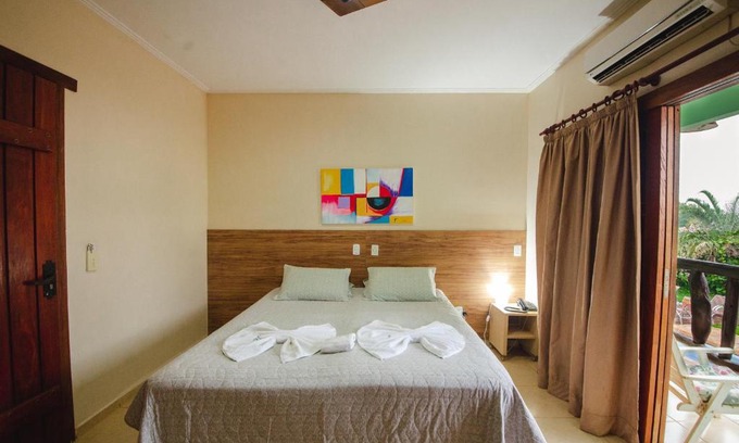 Bonito Hotel | Pousada Chamamé: Pet-Friendly Retreat with Pool & Breakfast
