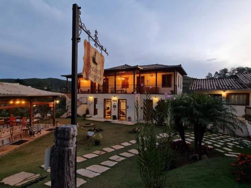 Ouro Preto Hotel | Explore Pousada Chico Anjo: Guest Rated 9.3 with Great Amenities