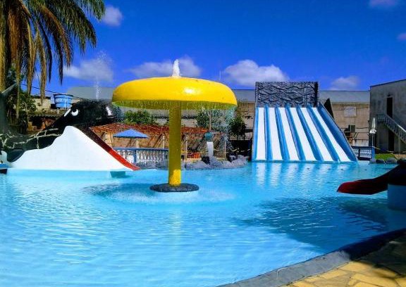 Santa Cruz de Minas Hotel | Discover Pousada Clube Santa Cruz: Pet-Friendly Getaway