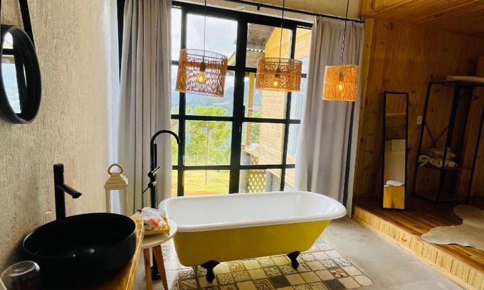 Urubici Ski Chalet | Oceanfront Retreat at Cabana Alpha - Guest Rated 9.9