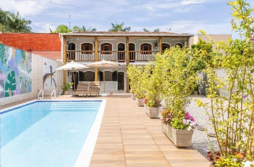 Boicucanga Beach Hotel | Family-Friendly Escape at Pousada da Árvore with Pool