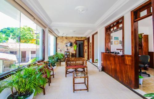 Morro de Sao Paulo Hotel | Family-Friendly Stay at Pousada da Tia Glória