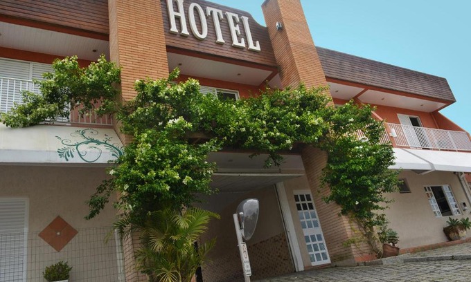 Quatro Barras Hotel | Pet-Friendly Pousada do Anhangava with Family Amenities