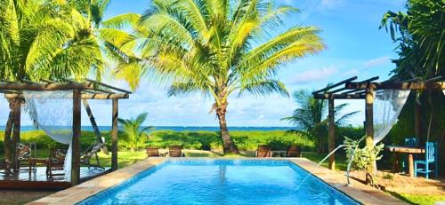 Porto da Rua Hotel | Relax at Pousada do Sonho: Oceanfront Retreat with Pool
