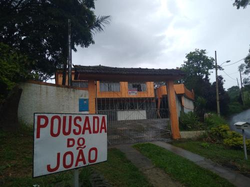 Granjas Bethania Hotel | Relax at Pousada do João: Oceanfront Pet-Friendly Retreat