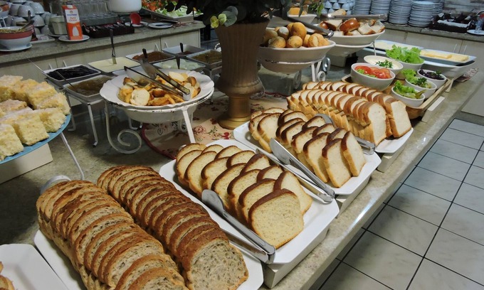 Canasvieiras Hotel | Relax at Pousada Don Alberto's with Spa and Breakfast
