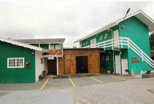Jardim Nova Suica Hotel | Pet-Friendly Retreat at Pousada Don Raton - Rated 8.9/10!