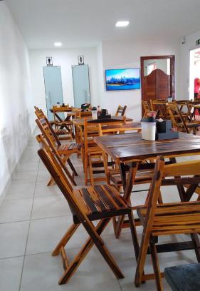 Santo Antonio de Jesus Hotel | Discover Pousada e Restaurante Br101: Family-Friendly Stay