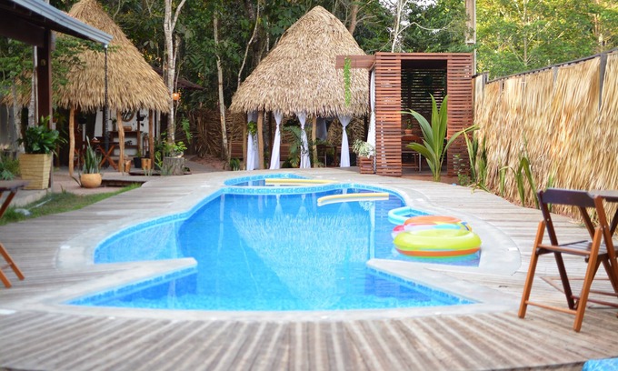 Alter do Chao Hotel | Relax at Pousada e Restaurante Sumaúma with Pool & Dining