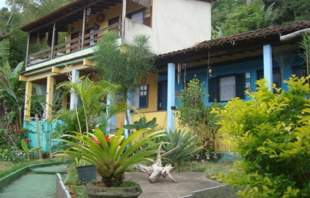 Praia de Aracatiba Hotel | Oceanfront Pousada Encanto da Ilha: Guest Rated 9/10