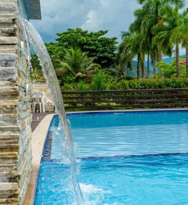 Pereque Hotel | Pet-Friendly Retreat at Pousada Estrada do Ouro