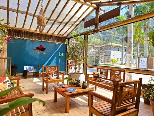 Praia de Barequecaba Hotel | Ocean View Pousada Estrela Mare: Rated 9/10 & Pet Friendly