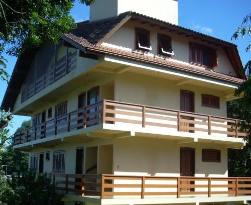 Nova Petropolis Hotel | Guest Favorite: Pousada Félix with Family-Friendly Dining