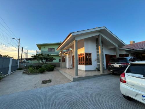 Independencia Apartment | Family-Friendly Pousada with Pool and Hot Tub Amenities