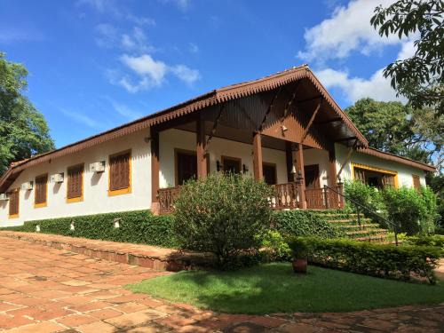 Ribeirao Claro Hotel | Discover Pousada Fazenda Pinhalzinho: Oceanfront Bliss