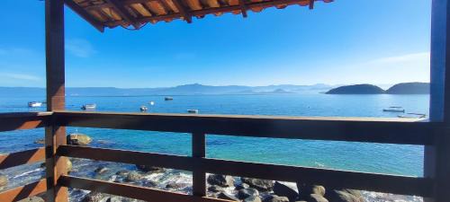 Praia de Aracatiba Hotel | Pet-Friendly Pousada Gabriel with Oceanfront Views
