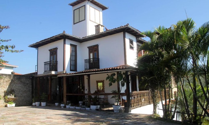 Ouro Preto Hotel | Discover Pousada Gamarano: Family-Friendly Getaway