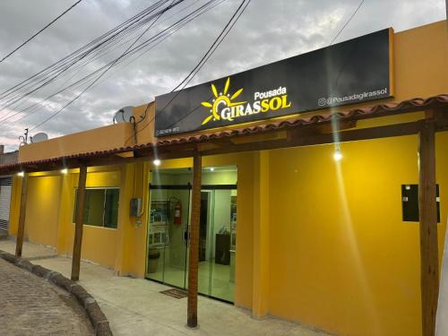 Piranhas House | Family-Friendly Experience at Pousada Girassol - Rated 9/10