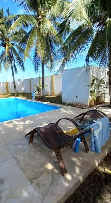 Areia Branca House | Pousada Graboschii: Oceanfront Stay Near Praia do Refúgio