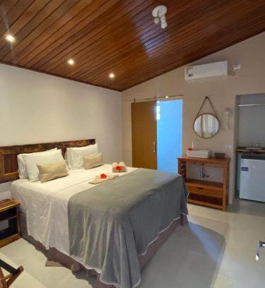 Vila da Trinta House | Pet-Friendly Pousada Guedes Noronha with Ocean Views