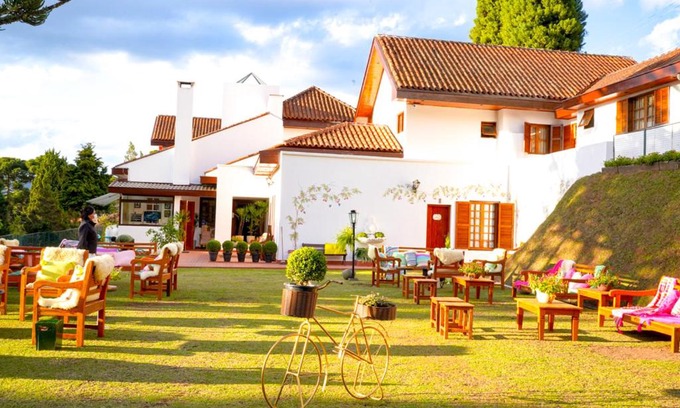 Campos do Jordao Hotel | Discover Pousada Hortelã: Oceanfront Retreat with Spa