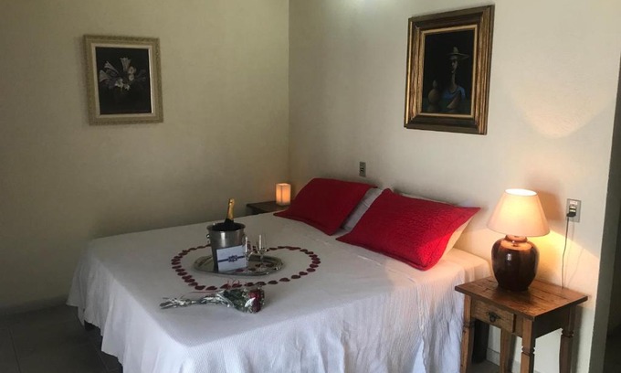 Itaguassu Hotel | Oceanfront Retreat at Pousada Irmãos do Mar - 9/10 Rated