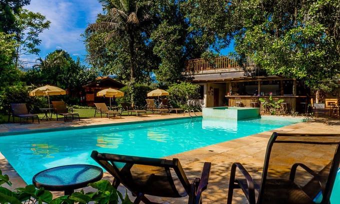 Barra da Lagoa Hotel | Exceptional Stay at Pousada Jamboo with Ocean View & Pool