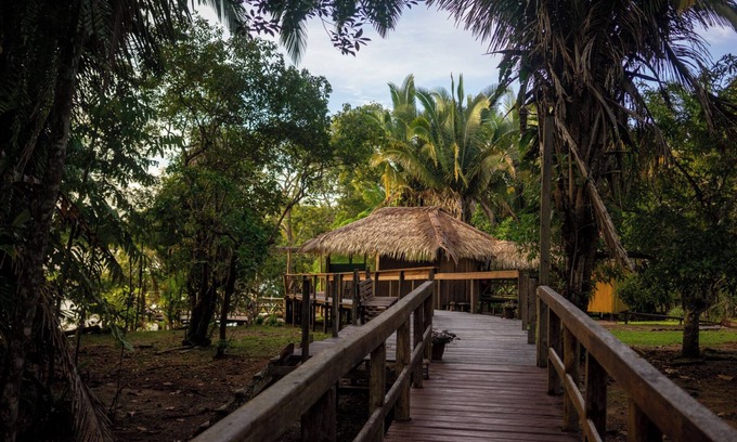 Careiro Cabin | Relax at Pousada Juma-Kabanas: Spa & Family-Friendly Retreat